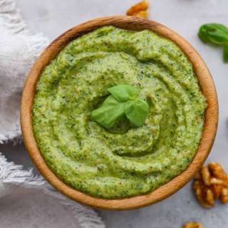 Walnut Pesto