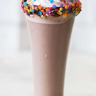 3 Ingredients Nutella Milkshake