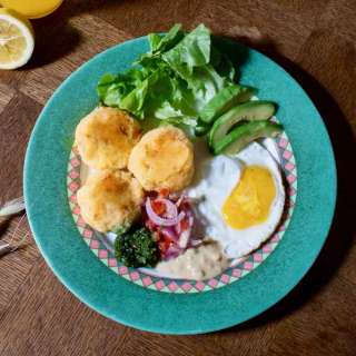 Llapingachos (Ecuadorian Fried Potato Pancakes)