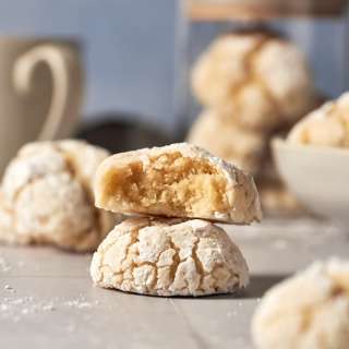 Italian Almond Cookies