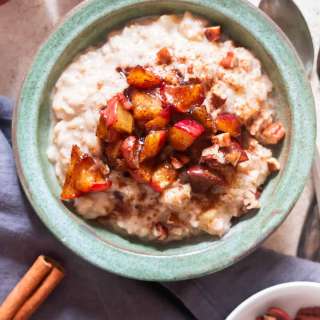 Stove Top Apple Cinnamon Oatmeal