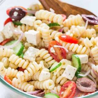 Easy Greek Pasta Salad
