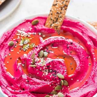 5 Minutes Super Creamy Roasted Beet Hummus
