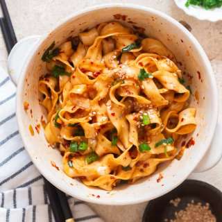 Spicy Garlic Chili Oil Noodles