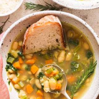 Real Simple White Bean and Kale Soup