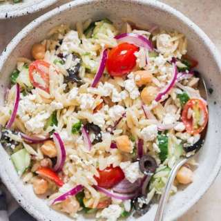 Greek orzo pasta salad
