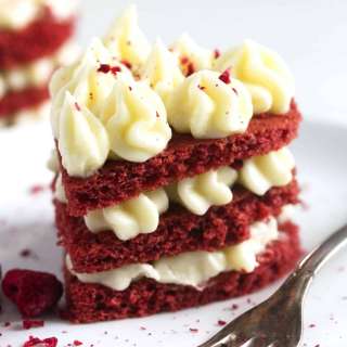 Red Velvet Mini Cakes
