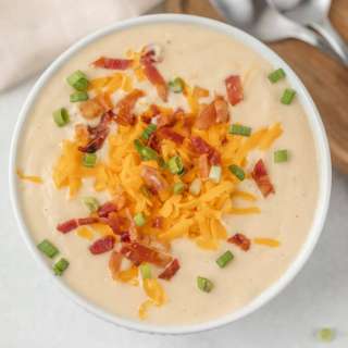 Crock Pot Cauliflower Soup Recipe