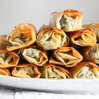 Albanian Spinach Pie (Byrek Rolls)