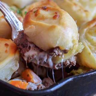 Easy Pizza Topped Hamburger Pie