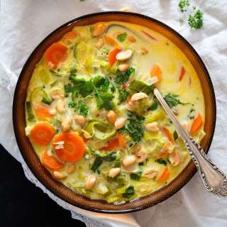 Peanut Soup with Whole Peanuts