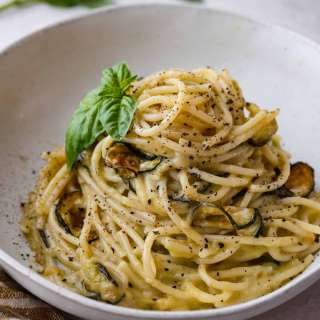 Spaghetti alla Nerano (Stanley Tucci Zucchini Pasta)