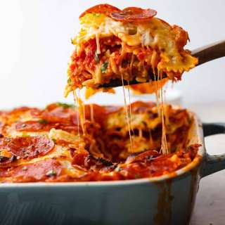 Cheesy Pizza Casserole