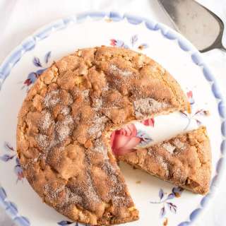 Healthy Apple Cake (Low-Fat, Low-Sugar Recipe)