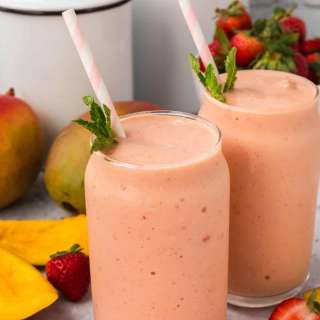 Strawberry Mango Smoothie