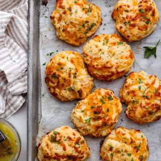 Copycat Red Lobster Cheddar Bay Biscuits