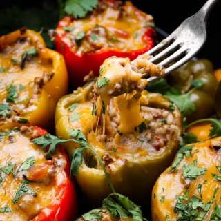 Slow Cooker Stuffed Bell Peppers