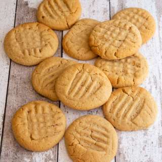 Easy Peanut Butter Cookies