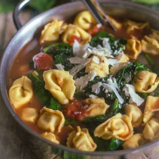 Hearty Tortellini Soup