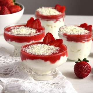 Strawberry Mascarpone Dessert