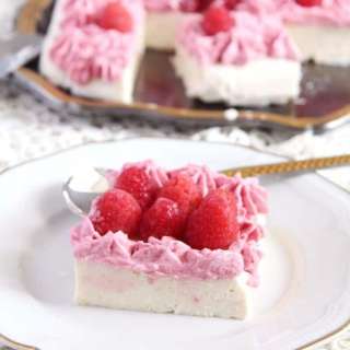 No-Bake Ricotta Cheesecake (with Raspberries)