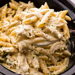 Crockpot Chicken Alfredo