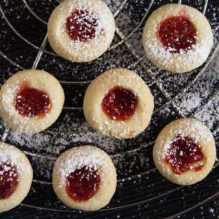 German Thumbprint Cookies