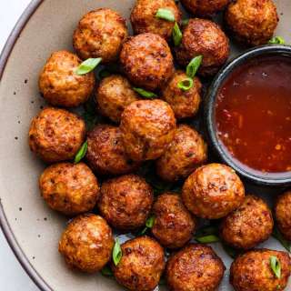 Bola Bola Meatballs