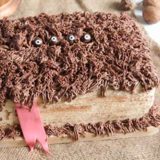 Monster Book of Monsters Cake – Harry Potter Recipe