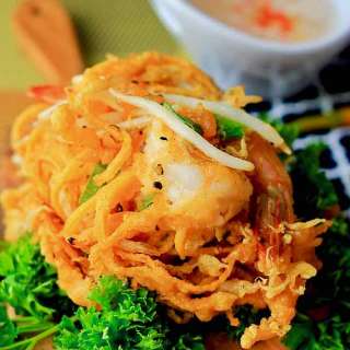 Ukoy (beignet de crevettes)
