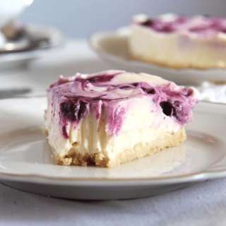 No-Bake Lemon Curd Cheesecake