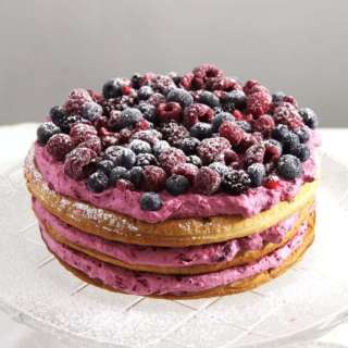 Berry Puff Pastry Cake