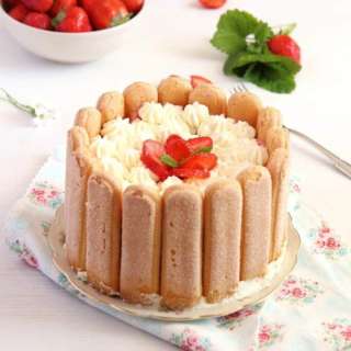Strawberry Charlotte