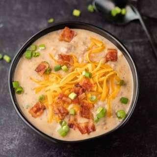 Crockpot Cheeseburger Soup Recipe