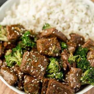 Easy Crock pot Beef and Broccoli Recipe