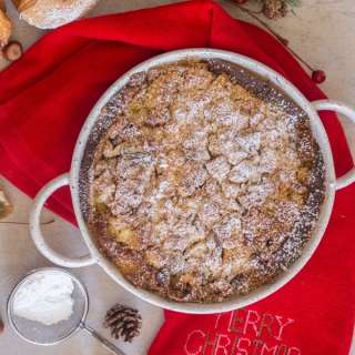 Leftover Pandoro Cake with Crumb Topping