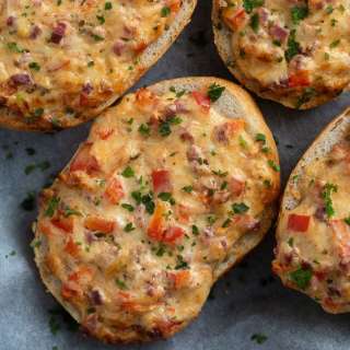 Stuffed Bread Rolls