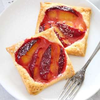 Easy Puff Pastry Plum Tarts