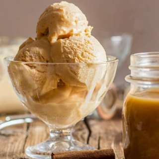 Easy Homemade Pumpkin Ice Cream