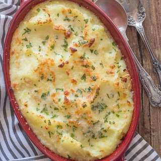 Baked Cheesy Mashed Potatoes