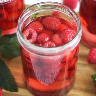 How to Preserve Raspberries (Canning Raspberries)