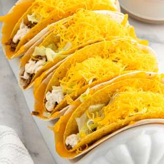 Taco Bell Cheesy Gordita Crunch