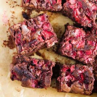 Brownies with Strawberries (and Chocolate)