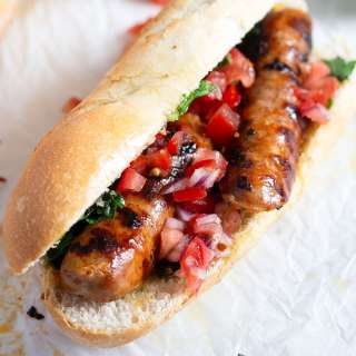 Choripán con Chimichurri – Uruguayan or Argentinian