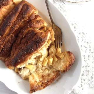 Apple Yeast Bread