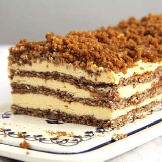 Romanian Walnut Buttercream Cake