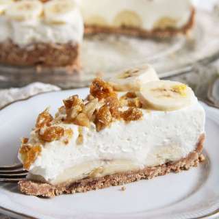 The Best Banana Caramel Cream Pie