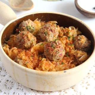 German Meatballs with Sauerkraut