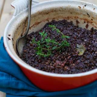 Beet Braised Lentils with Thyme and Apples