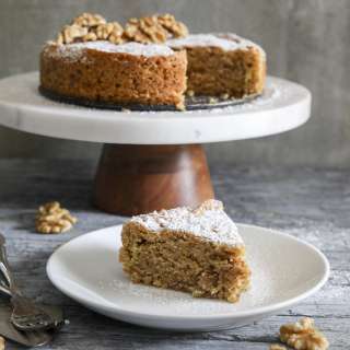 Italian Nut Cake